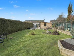 Photo 15- click for photo gallery